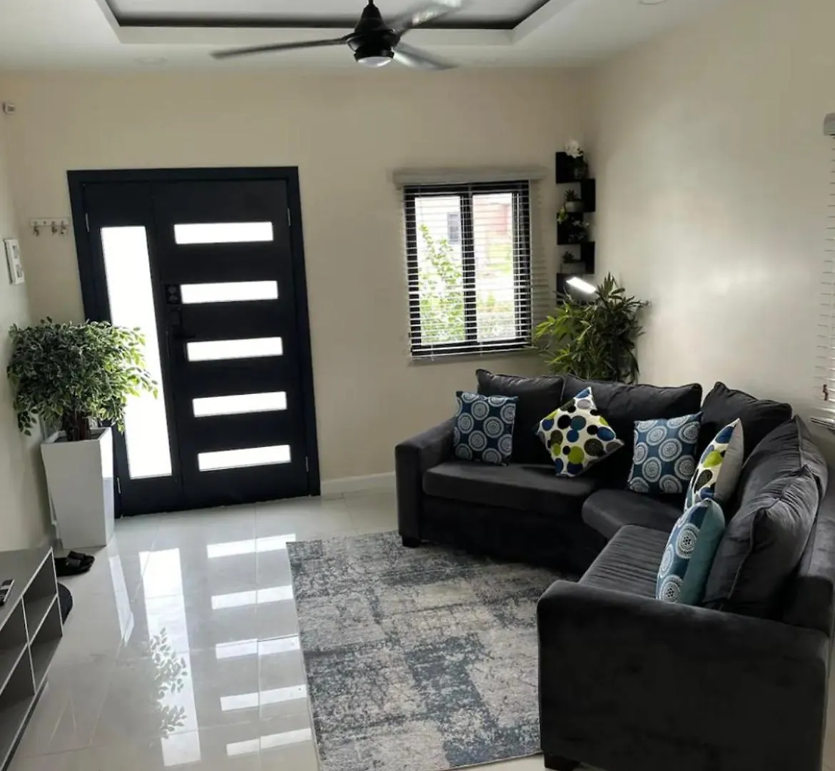 Diamond House Vacation Stay 2 Ocho Rios Apartment